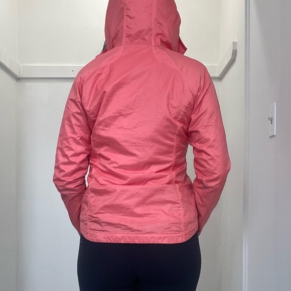 🌸 Columbia Neon Pink Jacket – Women’s Size Small 🌸 - Picture 3 of 16